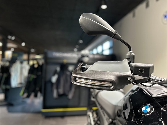 BMW R1300GS Triple Black NU: 264.900kr! / Touring/Dynamic/Innovation 14 of 19