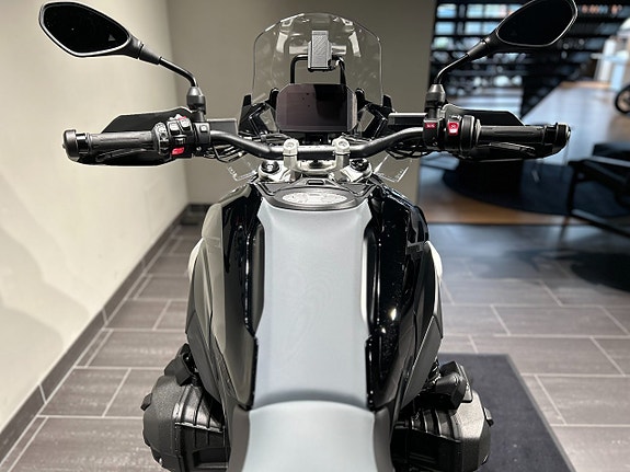BMW R1300GS Triple Black NU: 264.900kr! / Touring/Dynamic/Innovation 11 of 19