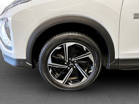 Mitsubishi Eclipse Cross 18 of 19