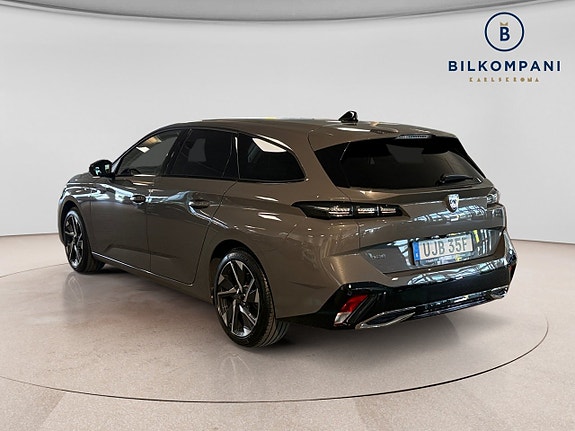 Peugeot 308 SW 3 of 17