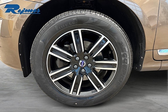 Volvo XC60 17 of 17