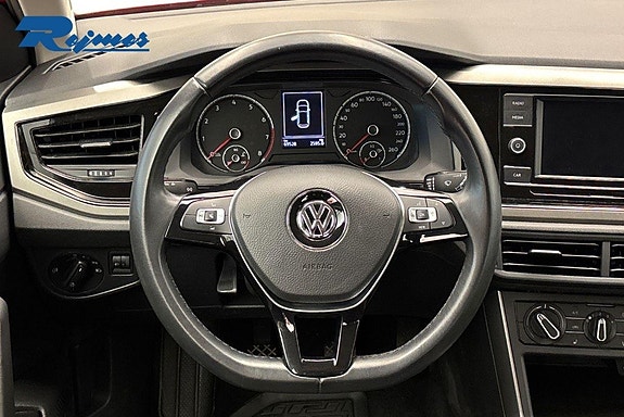 Volkswagen Polo 8 of 17
