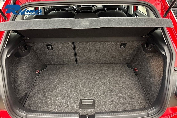 Volkswagen Polo 15 of 17