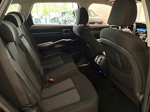 Kia Sorento 21 of 23