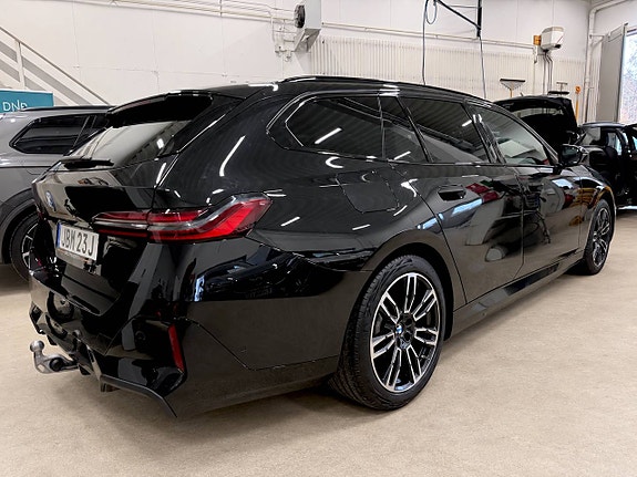 BMW 530e 10 of 13