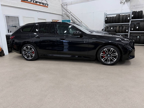BMW 530e 9 of 13