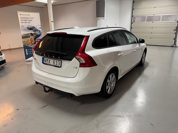 Volvo V60 3 of 11