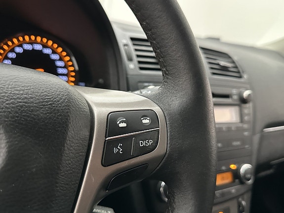 Toyota Avensis 16 of 27