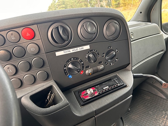 Iveco Daily 35C13 16 of 27