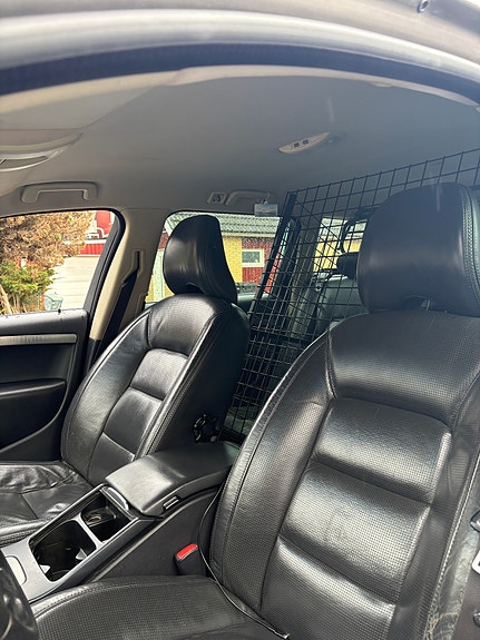 Volvo XC70 8 of 10