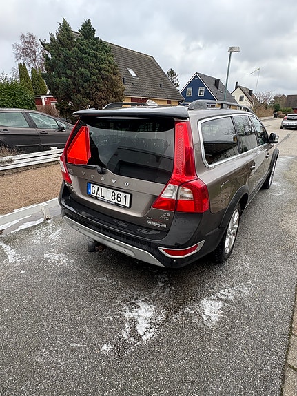 Volvo XC70 4 of 10