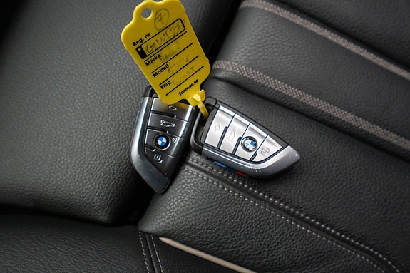 BMW 530e 25 of 25