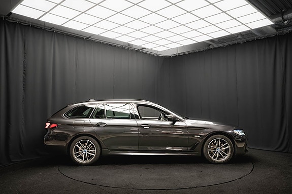 BMW 530e 6 of 25