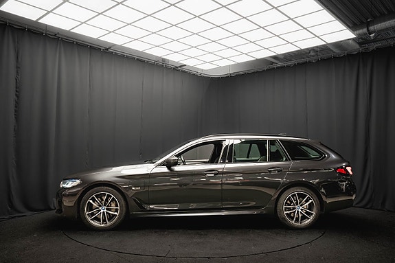 BMW 530e 10 of 25