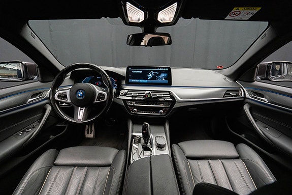 BMW 530e 13 of 25