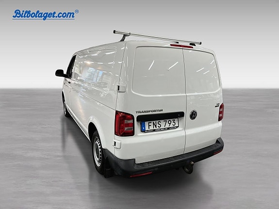 Volkswagen Transporter 7 of 9