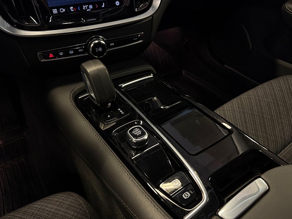 Volvo V60 19 of 27