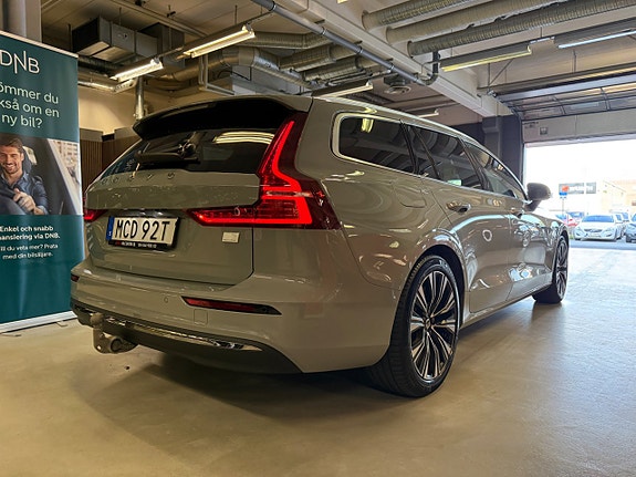 Volvo V60 6 of 27