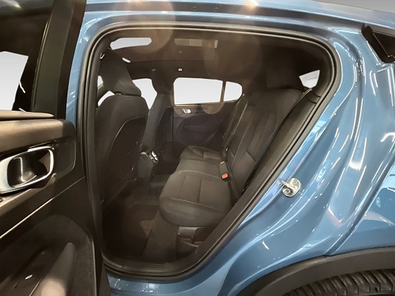 Volvo C40 9 of 13