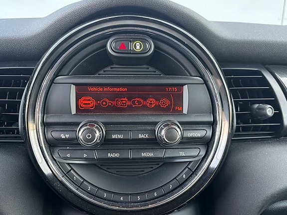 MINI Cooper 12 of 14