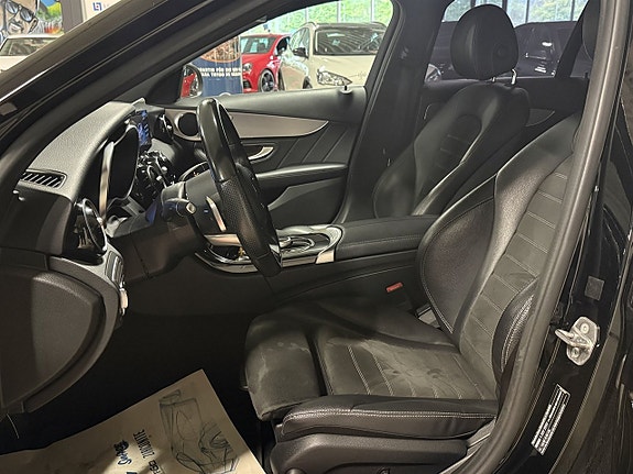 Mercedes-Benz C200 7 of 12