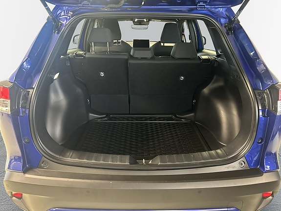 Toyota Corolla Cross 10 of 13