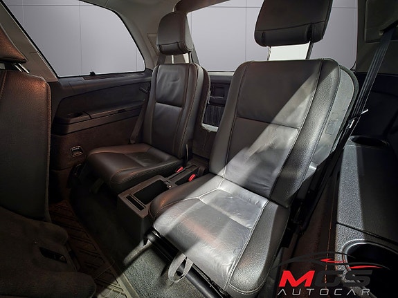 Volvo XC90 D4 Geartronic Momentum | 163 ch | BVA | 7 places | Cuir | Sièges chauffants | Caméra de recul | Attelage | Phares xénon