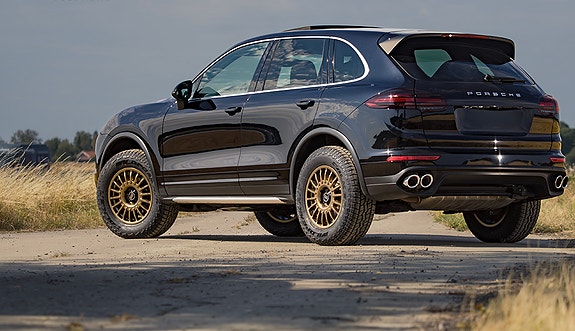 Porsche Cayenne 9 of 9