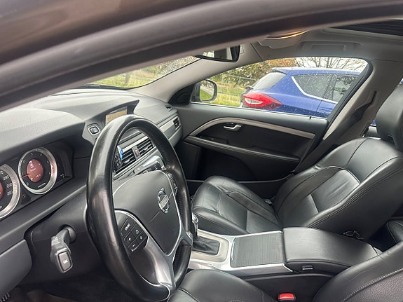 Volvo S80 13 of 14