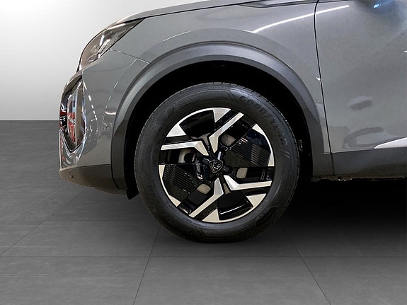 Peugeot 2008 17 of 19