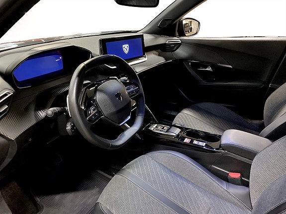 Peugeot 2008 4 of 19