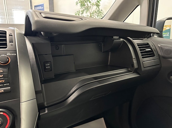 Toyota Auris 22 of 24