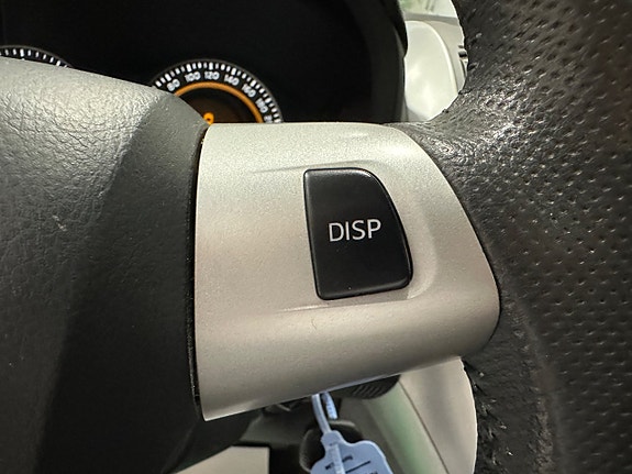 Toyota Auris 14 of 24