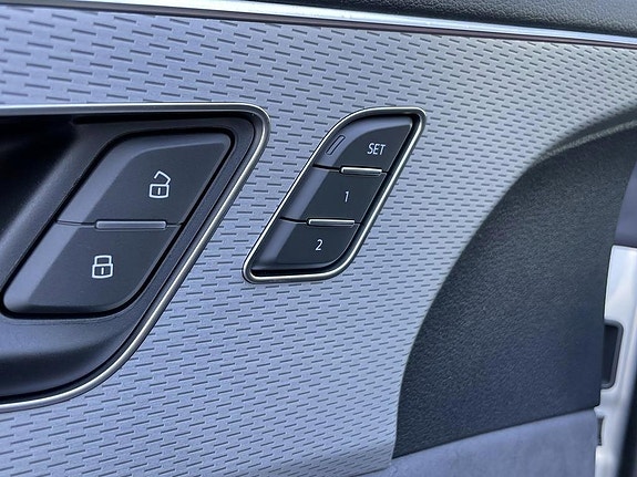 Audi Q8 16 of 19