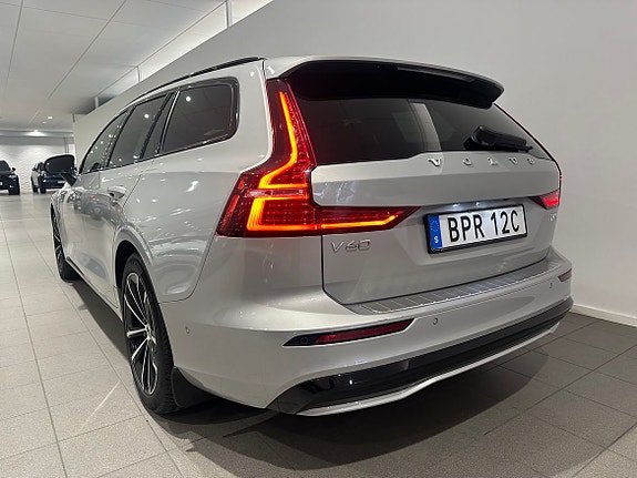Volvo V60 5 of 14