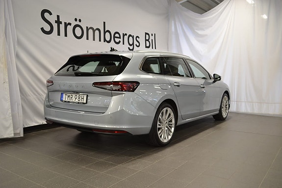 Skoda Superb 3 of 10