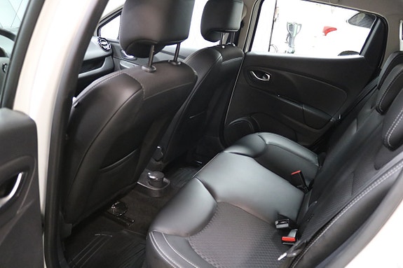 Renault Clio 20 of 21