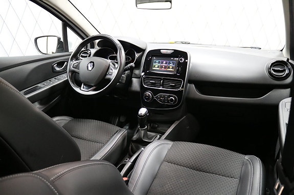 Renault Clio 6 of 21