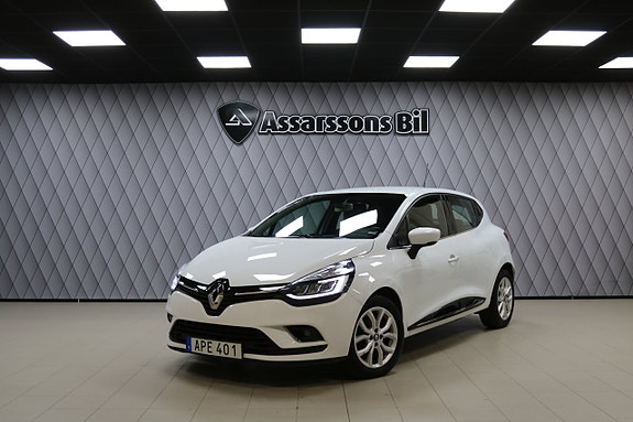 Renault Clio 16 of 21
