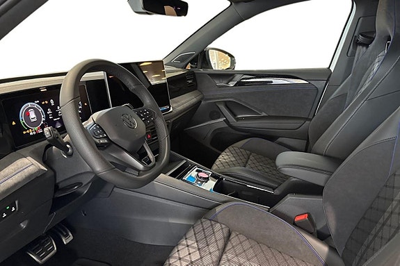 Volkswagen Tiguan 10 of 26