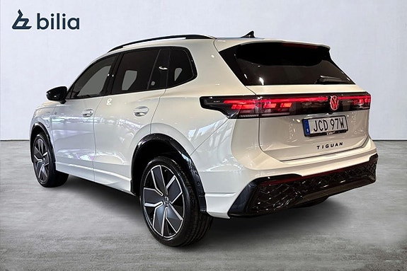 Volkswagen Tiguan 7 of 26