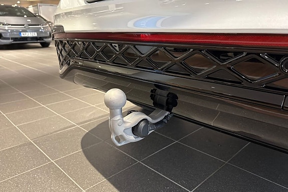 Volkswagen Tiguan 26 of 26