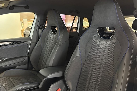 Volkswagen Tiguan 18 of 26