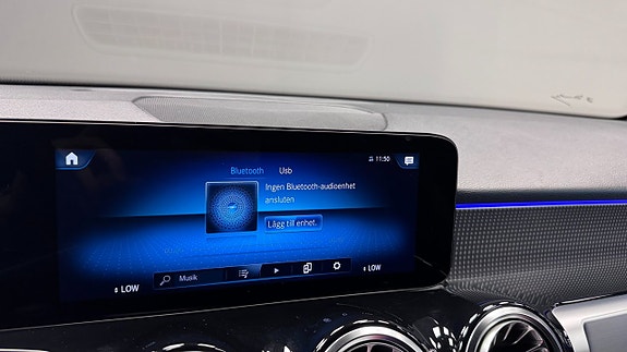 Mercedes-Benz EQB300 15 of 23