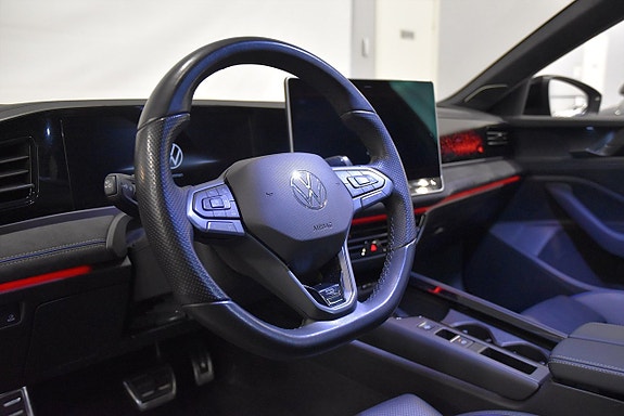 Volkswagen Passat 8 of 28