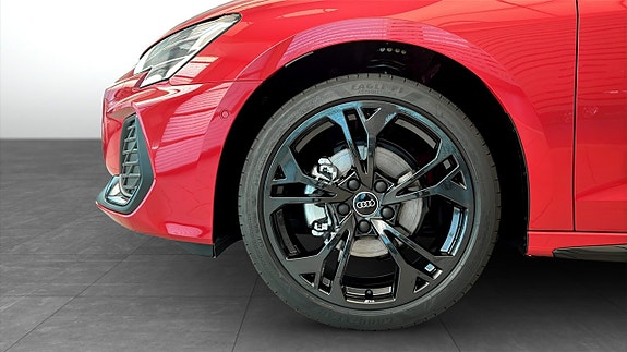 Audi A3 6 of 12