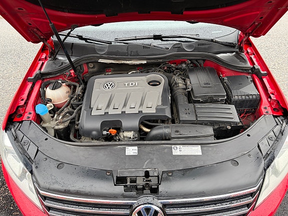 Volkswagen Passat 15 of 18