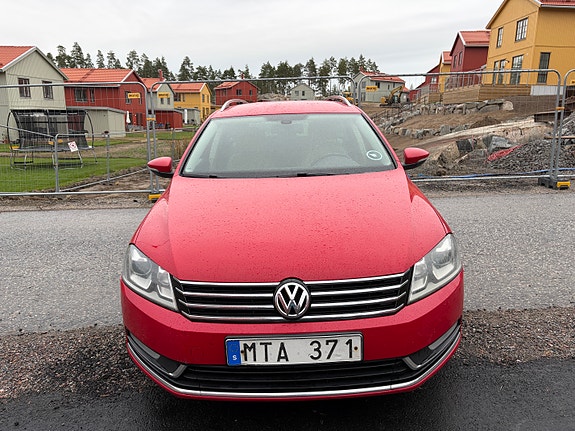 Volkswagen Passat 5 of 18