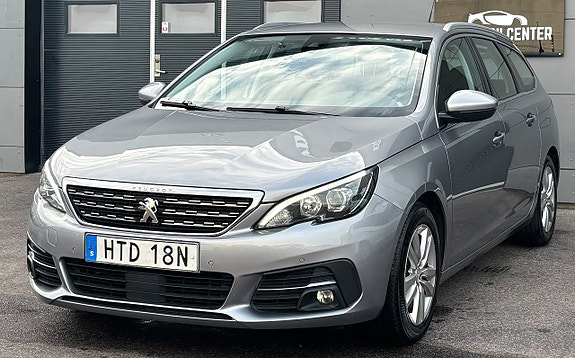 Peugeot 308 SW 2 of 19