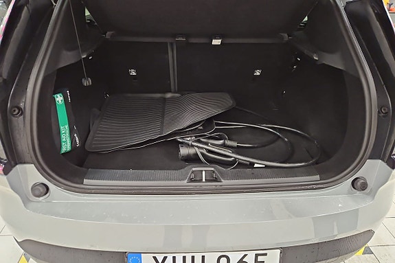 Volvo EX30 16 of 19